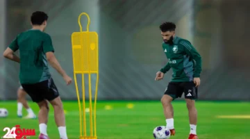 العبود يوجه ضربة موجعة للأخضر بالغياب عن مواجهة العراق الحاسمة